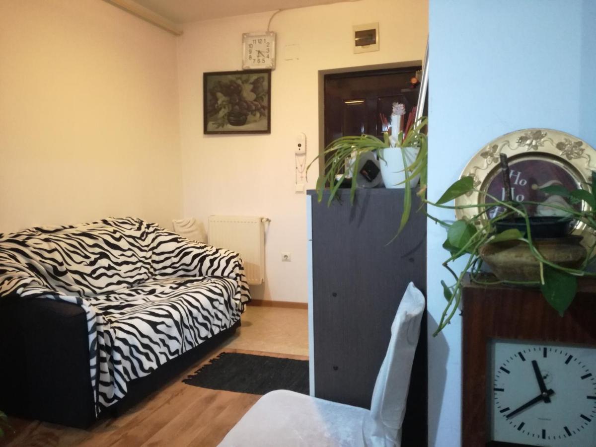 Apartament 2Camere - Prima Casa Floreşti Esterno foto