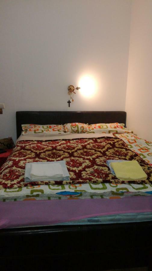 Apartament 2Camere - Prima Casa Floreşti Esterno foto